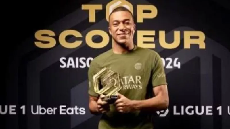 مبابى يحصد جائزة هداف الدورى الفرنسى للمرة السادسة توالياً