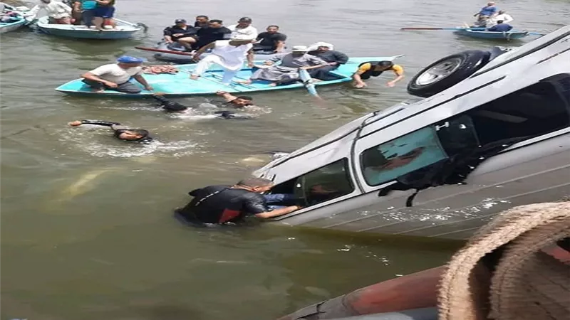 النيابة : انتشال جثث 11 فتاة ونجاة 7 وإصابة 2.. والبحث عن 5 مفقودات