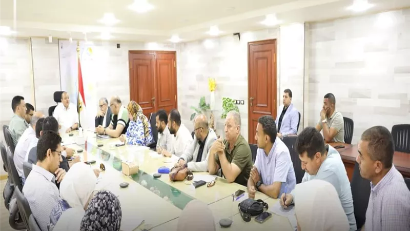 رئيس مياه المنيا يؤكد علي جودة تنفيذ الاعمال