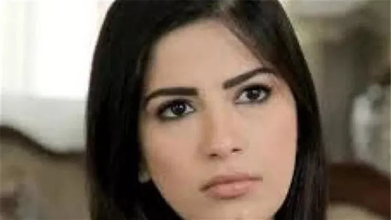 أميرة هاني: «مش عارفة اختار شغل جديد والسبب عبلة كامل»