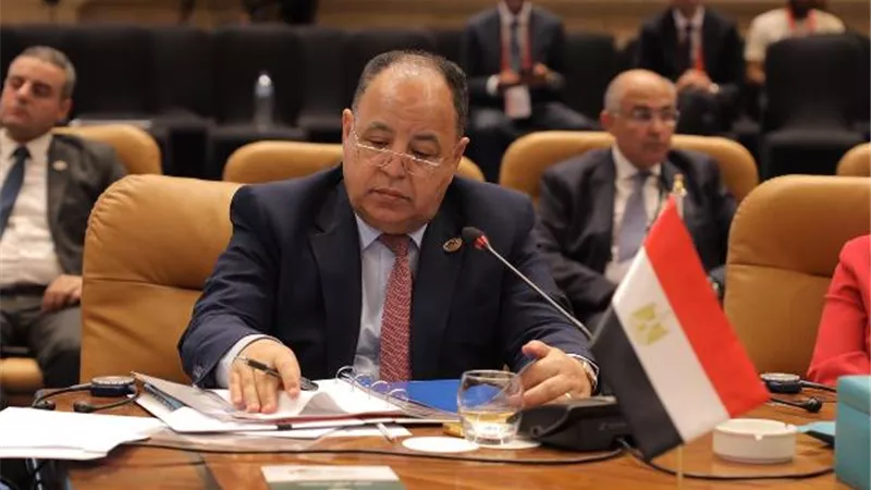 المالية:الاقتصادات العربية تتحمل تحديات ضخمة للتوترات الجيوسياسية