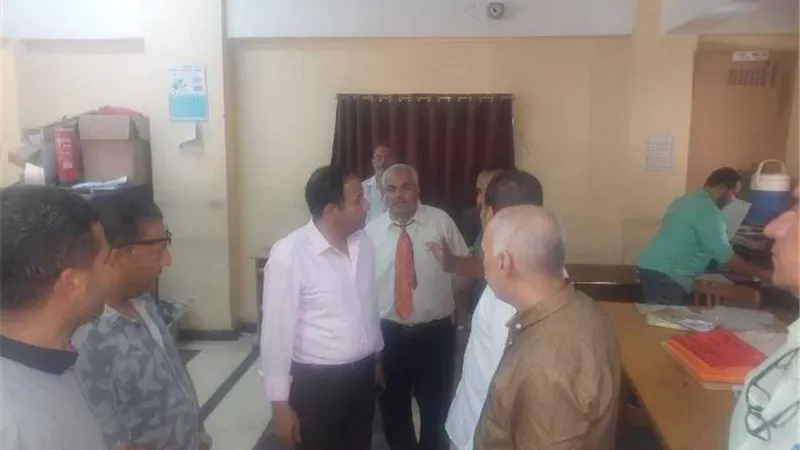 رئيس مدينة ابوقرقاص الجديد يتفقد المراكز التكنولوجية