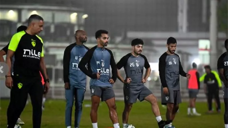 جوميز يُعاقب لاعبي الزمالك عقب مباراة مودرن فيوتشر