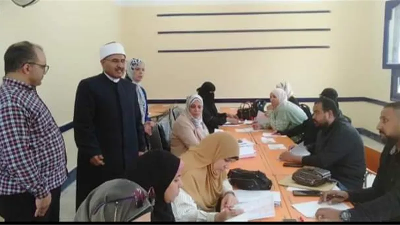 انطلاق تصحيح الشهادتين الابتدائية والإعدادية بمنطقة السويس الأزهر