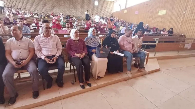 حفل ختامي عن سير العملية التدريبية بكلية الخدمة الاجتماعية