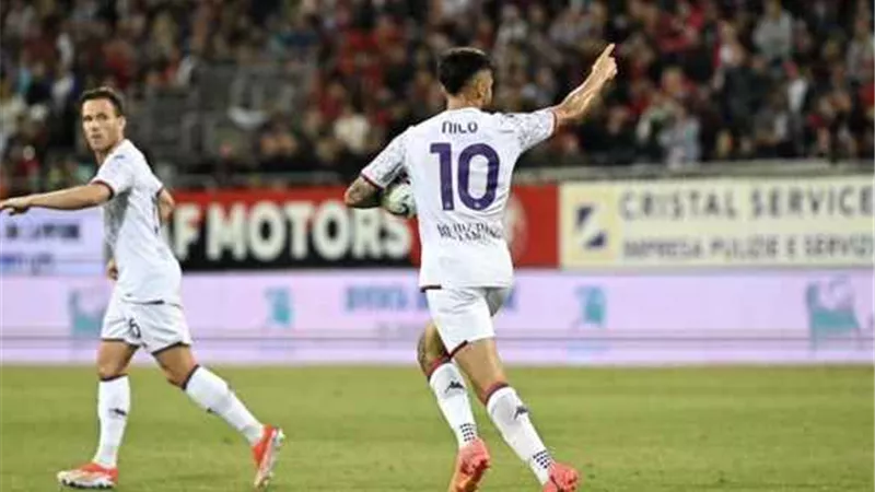 شاهد .. أهداف الفوز المثير لفيورنتينا أمام كاليارى