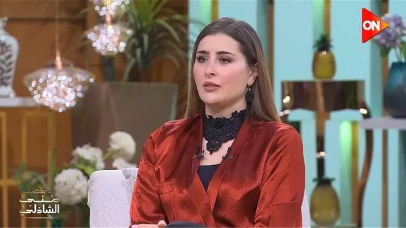 عائشة بن أحمد تكشف سبب هروبها من الزواج