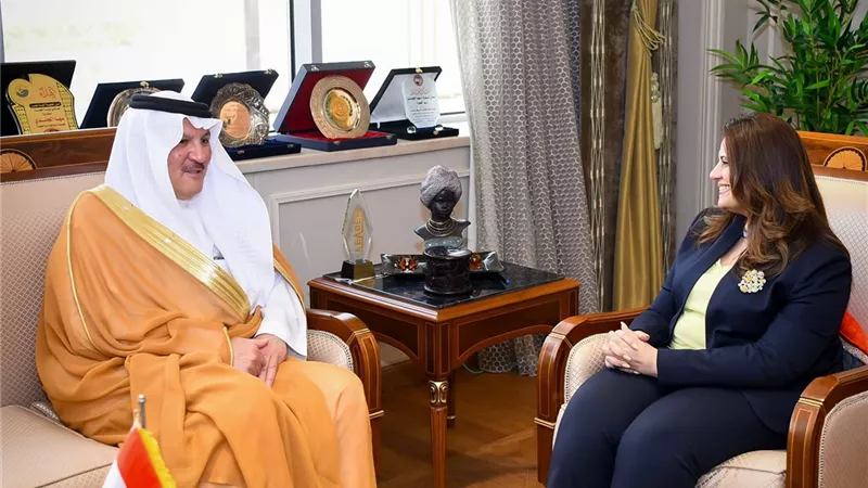 وزيرة الهجرة تبحث التعاون مع السفير السعودي بالقاهرة