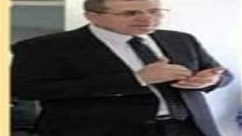 الكشف الطبي على 1690 حالة في قافلة طبية بقرية أبو سيدهم