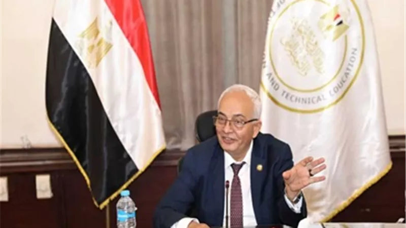 للثانوية العامة2024..هل الامتحانات خارج المجموع توجد بها أسئلة مقالية؟