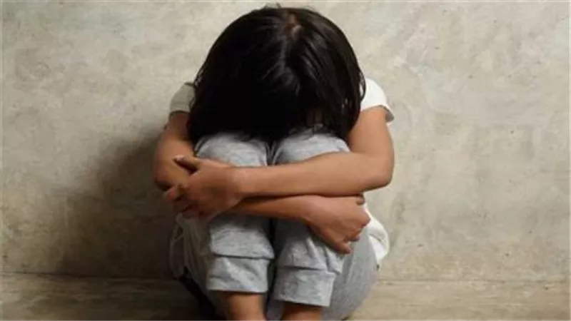 ضبط عامل هتك عرض طفلة بالدقهلية