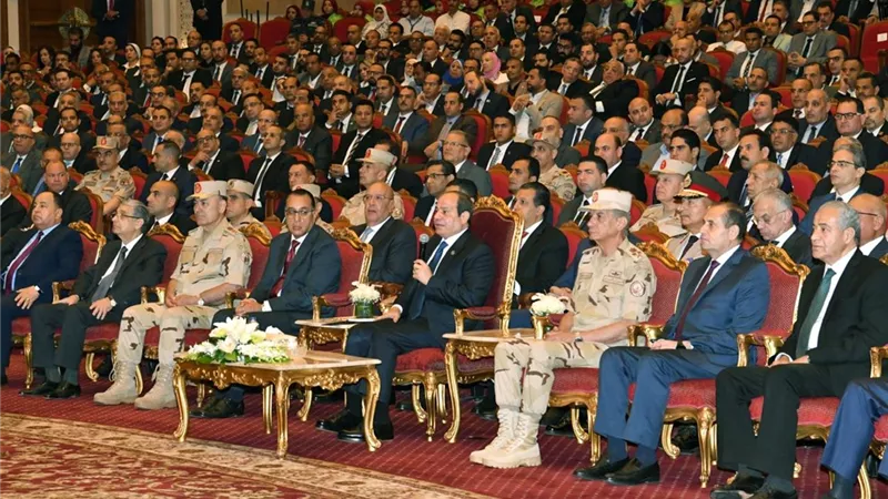 السيسي: يجب التنسيق حول مشروعات زراعة القصب واستخدام الري الحديث لتقليل استهلاك المياه