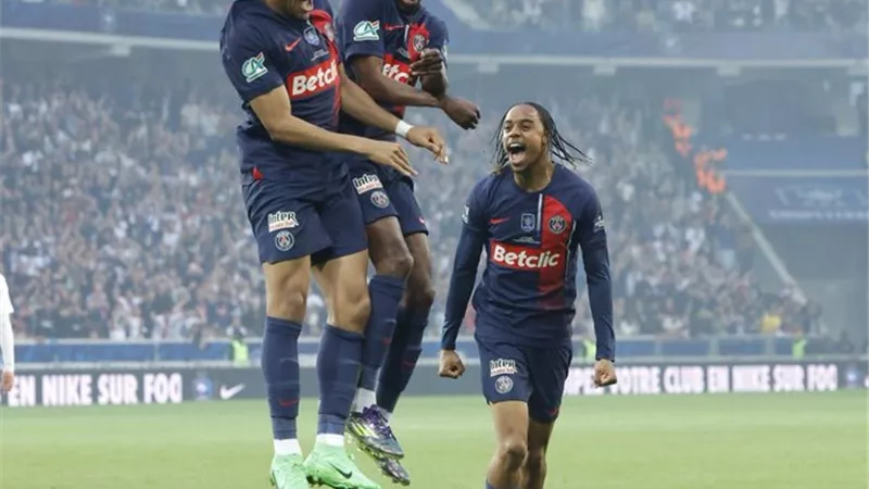 باريس سان جيرمان بطلا لـ كأس فرنسا في ليلة وداع مبابي