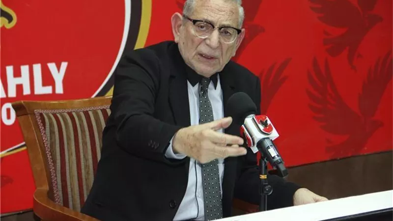 عدلي القيعي يعلق علي تهنئة الزمالك ويؤكد : نُفكر في شراء ناد جديد