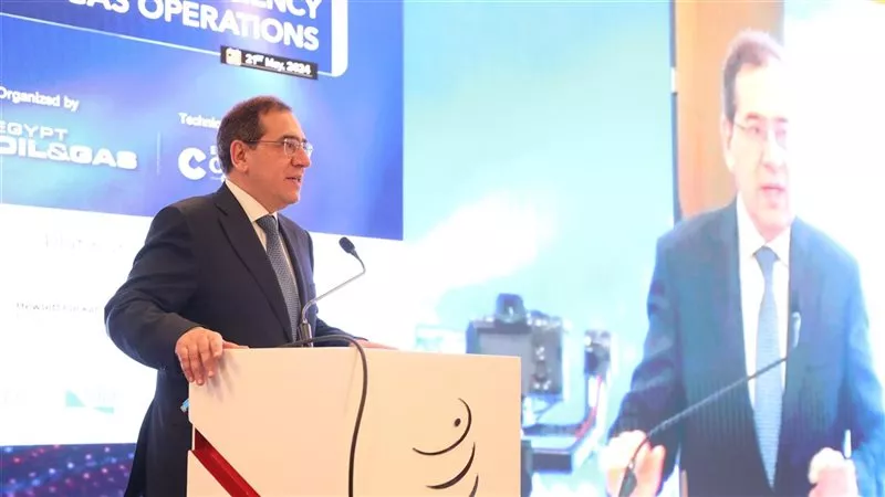 وزير البترول: الدولة تدعم لتر السولار بـ 10 جنيهات والبنزين بـ 4