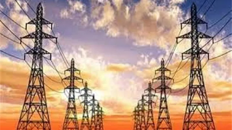وزير البترول: ندعم وزارة الكهرباء بـ 120 مليار جنيه سنويا لتشغيل المحطات