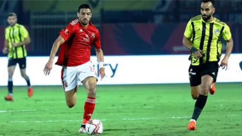 طاهر محمد طاهر : ضغط الجماهير كان السبب في هدف الأهلي المبكر