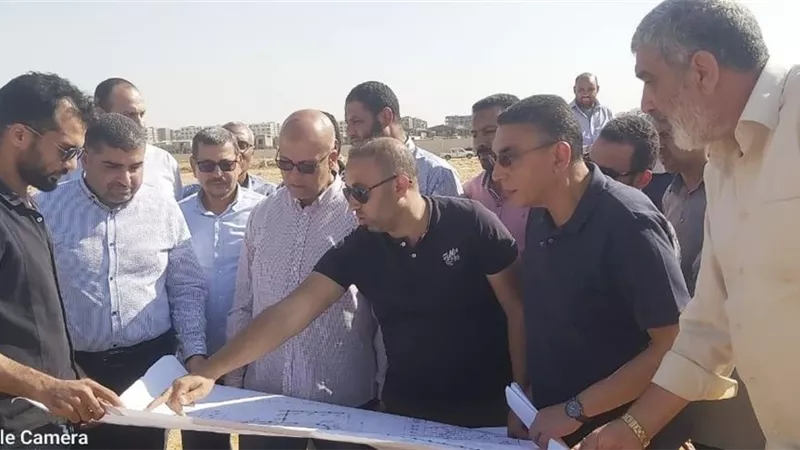 الإسكان تتابع سير العمل بمشروعات مدينة الشيخ زايد