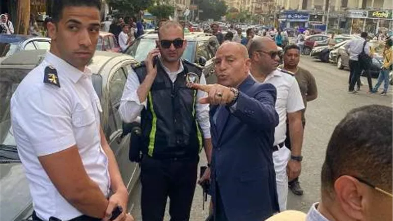 حملة لليوم الرابع لإعادة الانضباط بمنطقة الكوربة بحى مصر الجديدة