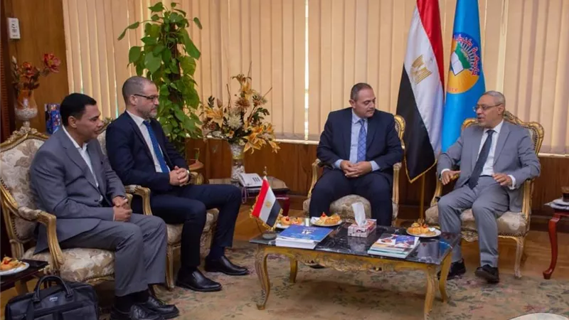 رئيس جامعة طنطا يستقبل رئيس مجلس ادارة مؤسسة دار التحرير للطبع