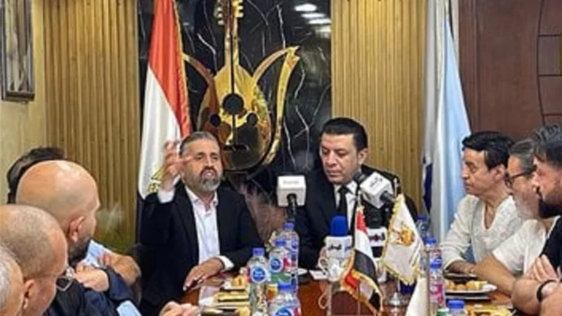 حقيقة منع الهضبة وشيرين عبد الوهاب من إحياء حفلات في لبنان