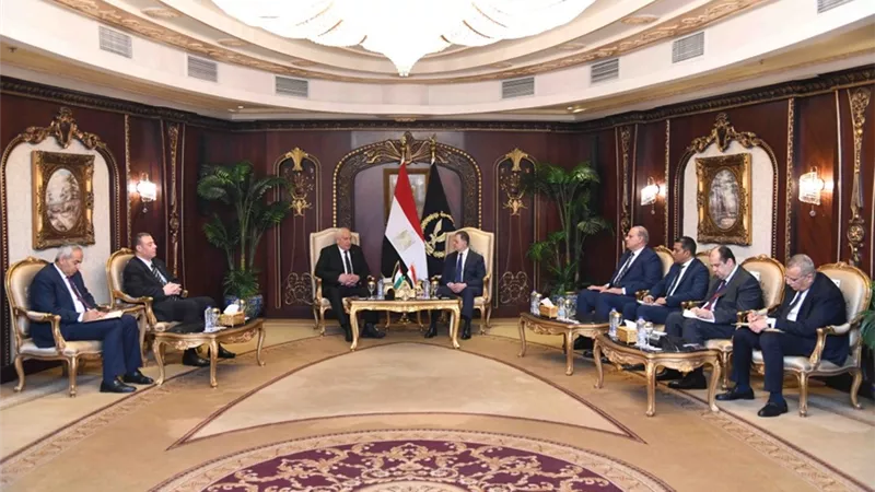 وزير الداخلية: ملتزمون بتقديم كل الدعم للشرطة الفلسطينية