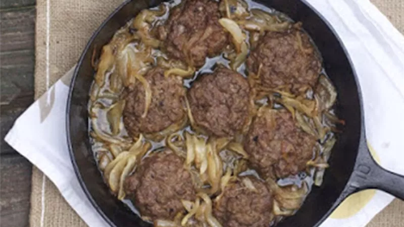 بطريقة شهية .. تحضير الكفتة بالبصل