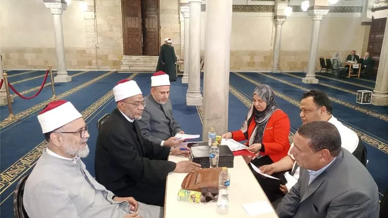 الجامع الأزهر يجري مقابلات شخصية لحملة الماجستير والدكتوراه