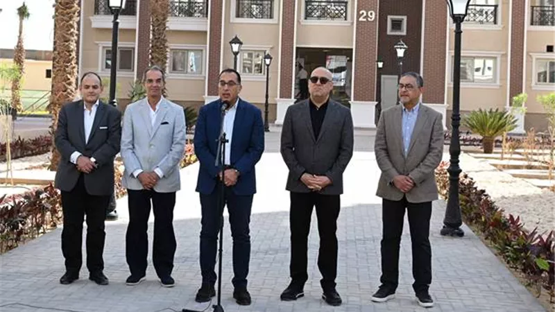 رئيس الوزراء: الاستعانة في ملف الدعم النقدي بـ