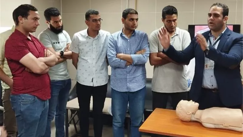 تدريب أطباء الرعاية الصحية بالإسماعيلية على الإنعاش القلبي الرئوي
