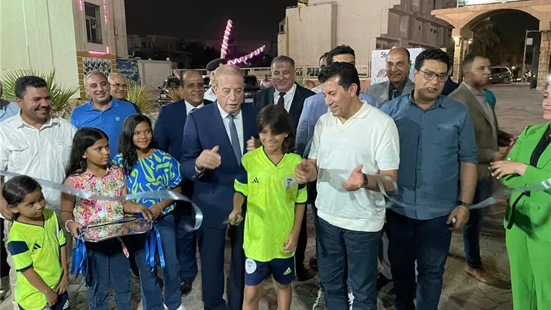 وزير الرياضة ومحافظ جنوب سيناء يفتتحان أعمال تطوير الملعب الخماسي بمركز التنمية الشبابية