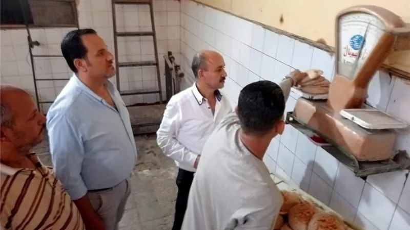 تحرير 136 محضراً خلال حملات تموينية بمراكز المنيا