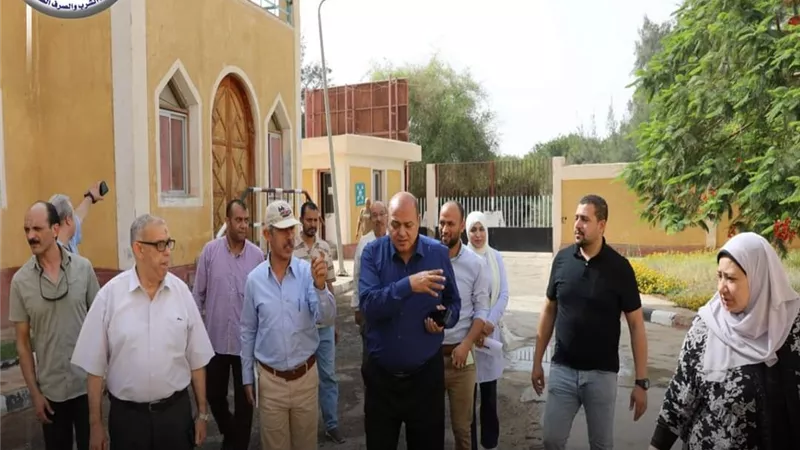 رئيس مياه المنيا يتفقد محطة مياه إبشادات المرشحة بملوي