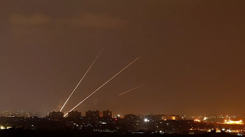 القاهرة الإخبارية:إنطلاق صافرات إنذار في غلاف قطاع غزة