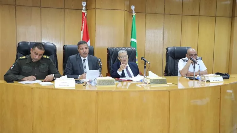 محافظ المنيا يوافق على 89 طلب تقنين أراضى أملاك دولة