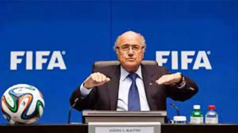 بلاتر : تنظيم مصر لكأس العالم يعتمد على الأصوات العربية