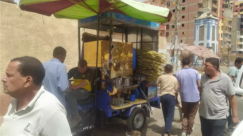 محافظ أسيوط: حملات لإزالة الإشغالات على الطريق بمركزي أبوتيج وديروط