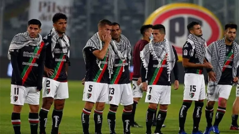 نادى بالستينو التشيلي يعلن تضامنه مع فلسطين