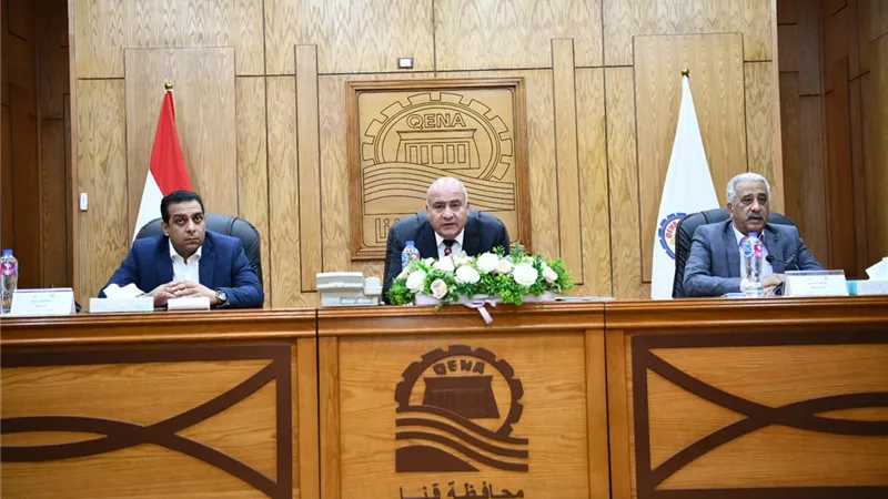 «تقدر في 10 أيام»أماكن المراجعات المجانية للثانوية العامة في قنا