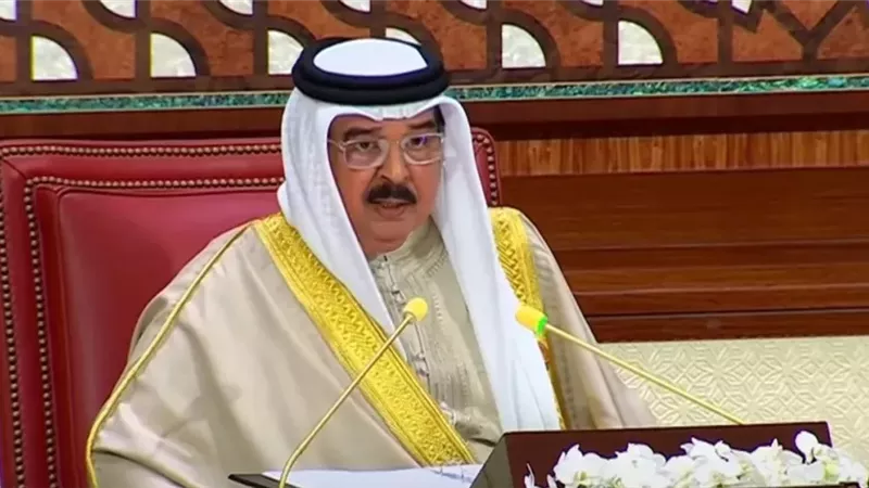 عاهل البحرين يدعو لعقد مؤتمر دولي للسلام لدعم الشعب الفلسطيني