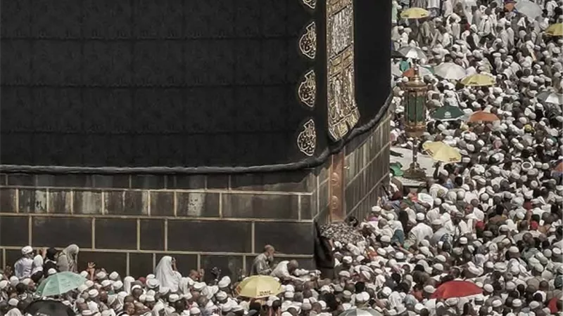 تقديم السعي للحاج المتمتع بعد طواف القدوم هل يُجزئه