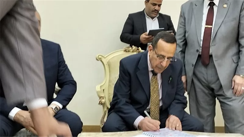 محافظ شمال سيناء يعتمد نتيجة الشهادة الإعدادية بنسبة نجاح81%