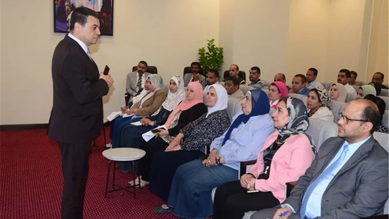 الإسكان تنظم ندوة حول الجرائم الإلكترونية وسبل الحماية منها