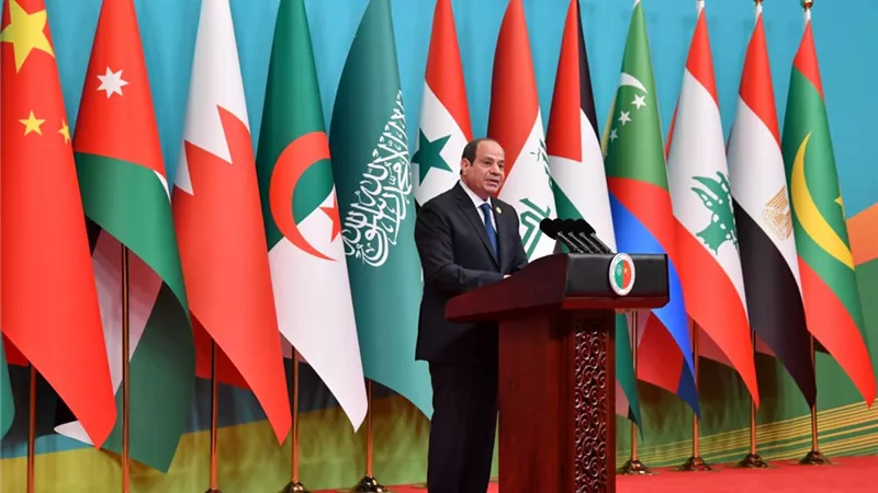 الرئيس السيسي يلتقى رئيس مجلس الدولة الصيني