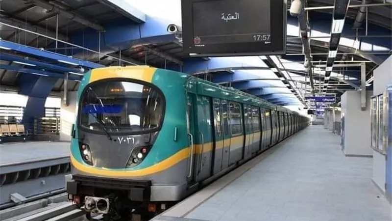 تقليل زمن التقاطر داخل محطات مترو الخط الأخضر الثالث