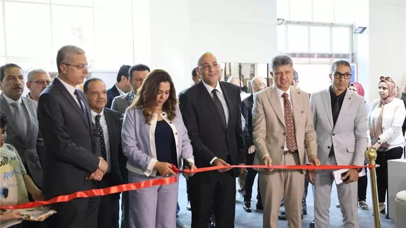 باسل رحمي: نعمل علي تنفيذ رؤية الدولة في النهوض بصناعة الأثاث بدمياط