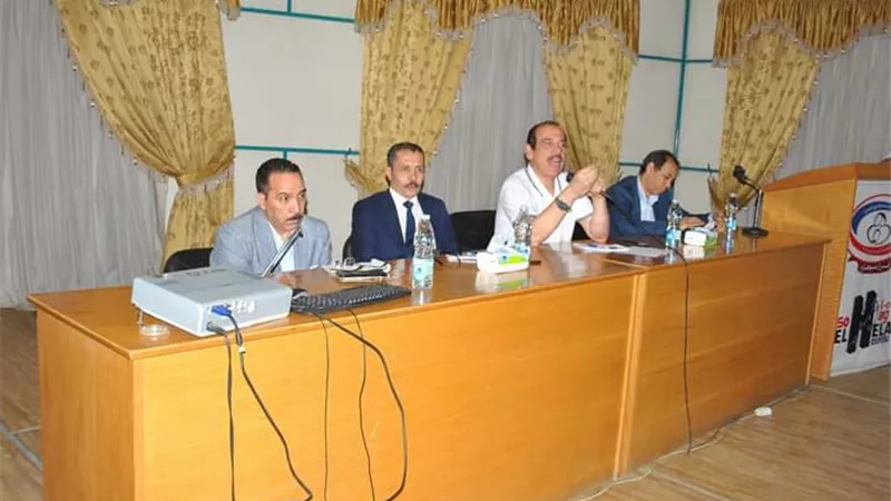 مساعد وزير الصحة للطب الوقائي يترأس إجتماع موسع في سوهاج