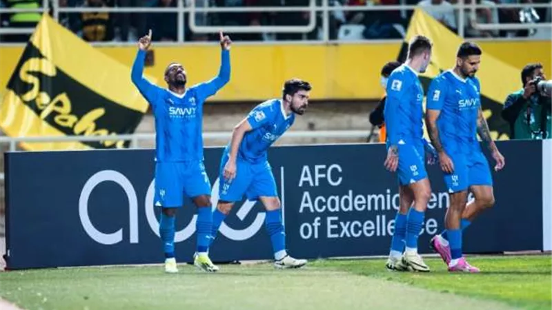 ميتروفيتش وديلجادو يقودان الهجوم .. تشكيل الهلال أمام النصر