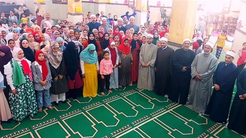 إقبال كبير للأطفال على لقآء الجمعة بمساجد بني سويف