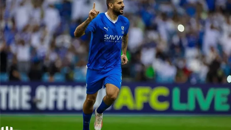 شاهد .. ميتروفيتش يفتتح التسجيل للهلال أمام النصر فى الكأس